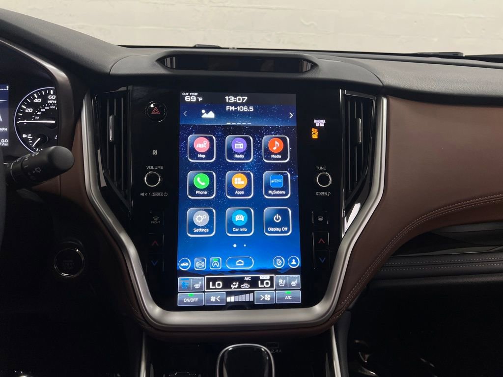 Used 2023 Subaru Outback Touring image 16