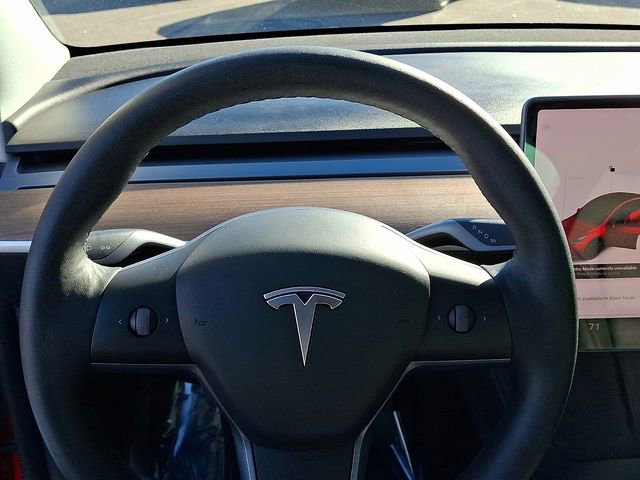 Used 2022 Tesla Model Y Long Range image 26