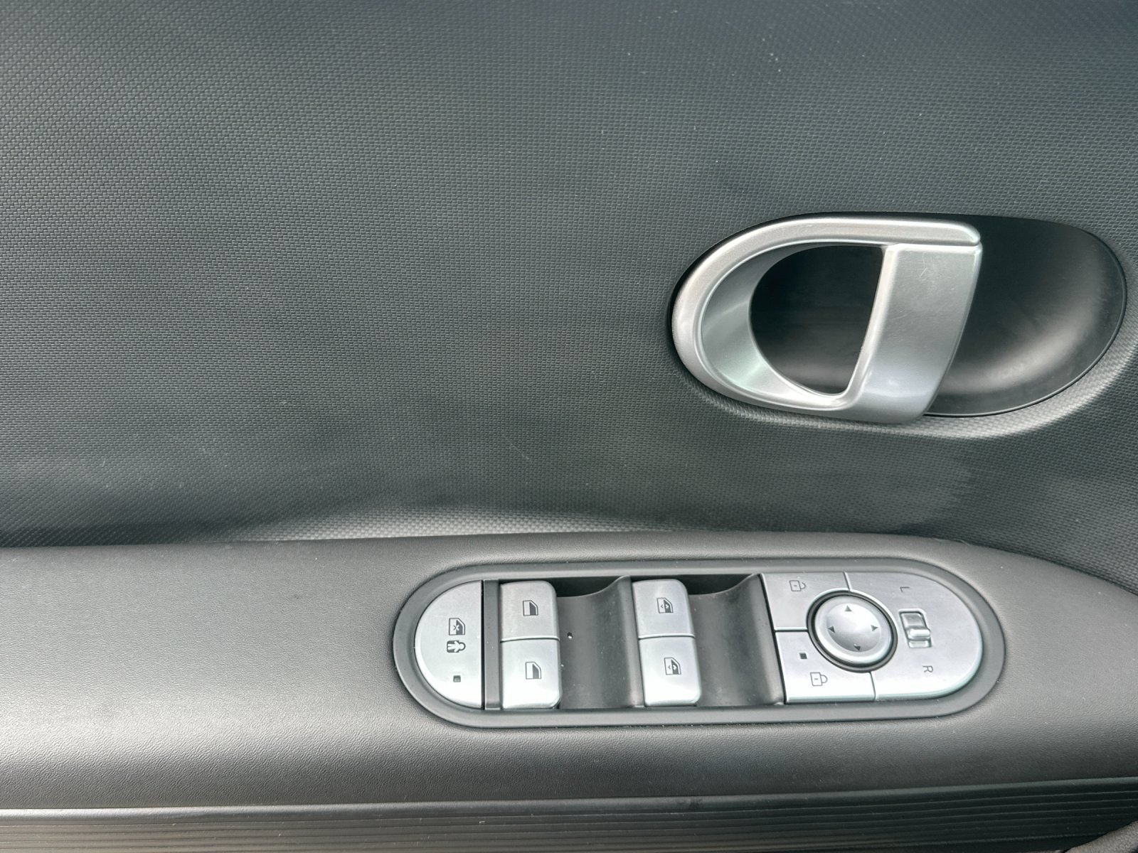 Used 2024 Hyundai Ioniq 5 SEL RWD image 11