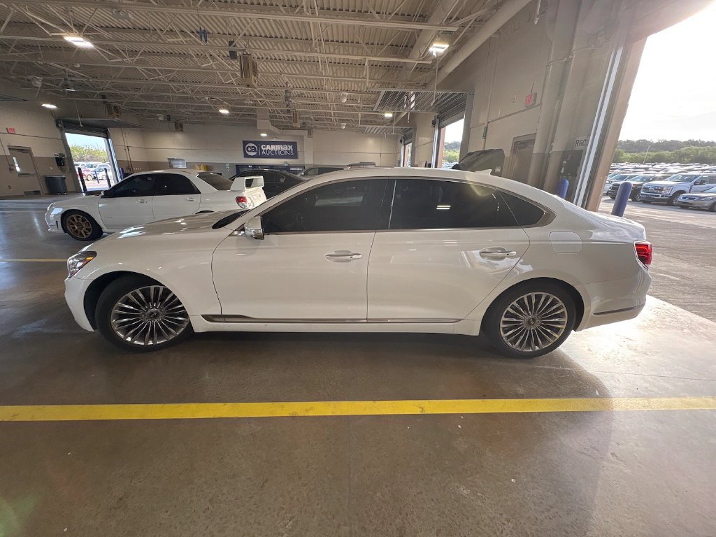 Used 2020 Kia K900 Luxury w/ VIP Package AWD/4WD image 4