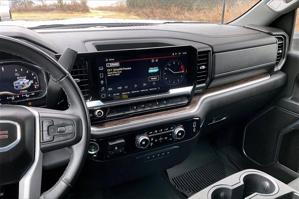 Used 2024 GMC Sierra 3500 SLE w/ SLE Convenience Package image 6