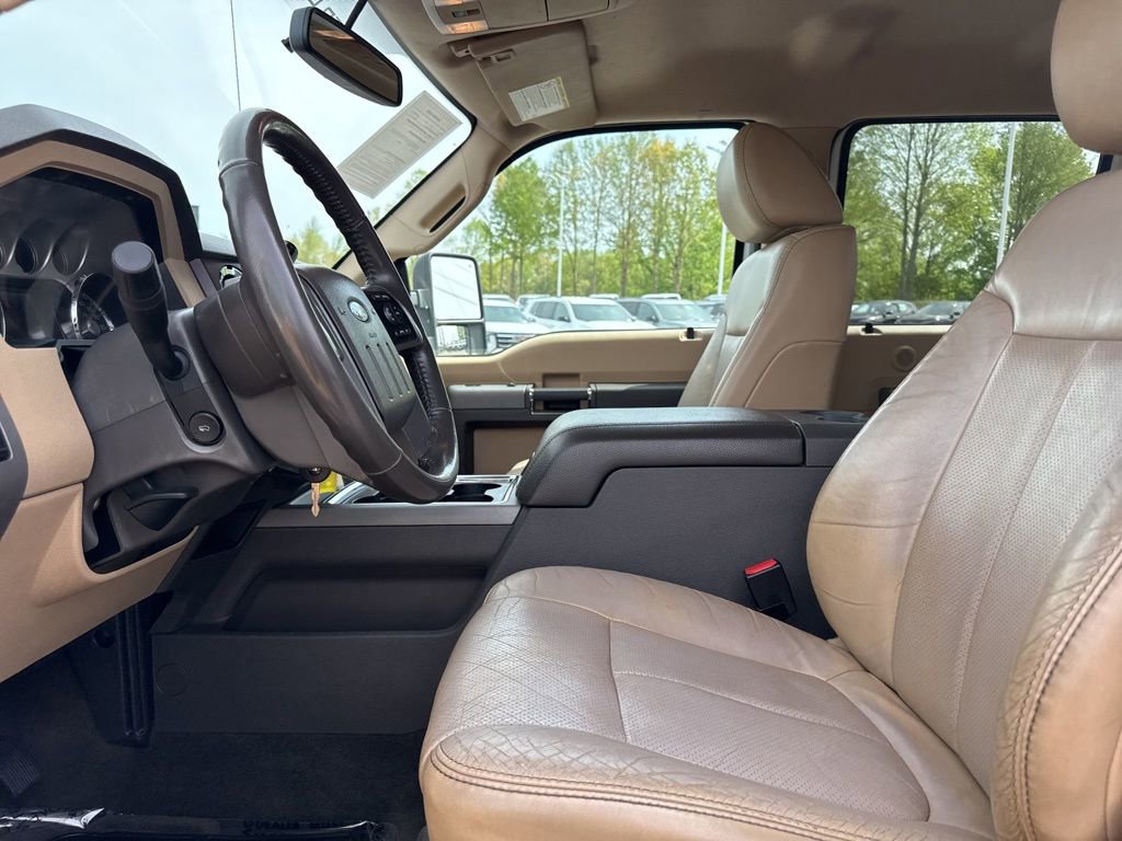 Used 2011 Ford F350 Lariat image 9