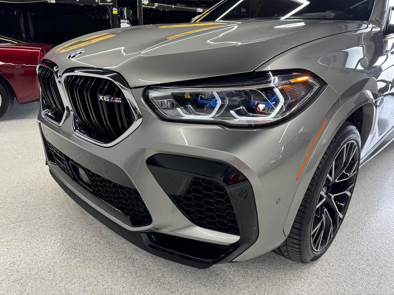 Used 2021 BMW X6 M w/ Executive Package AWD/4WD image 26