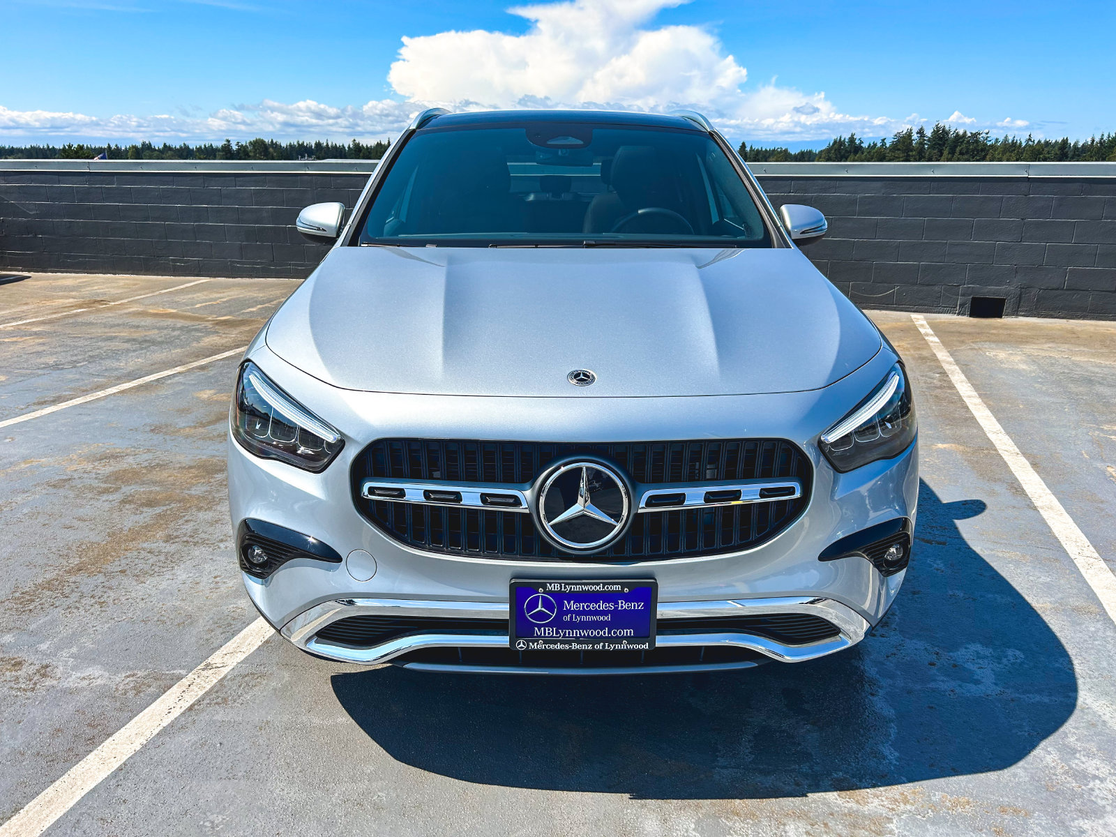 Used 2026 Mercedes-Benz GLA 250 4MATIC image 3