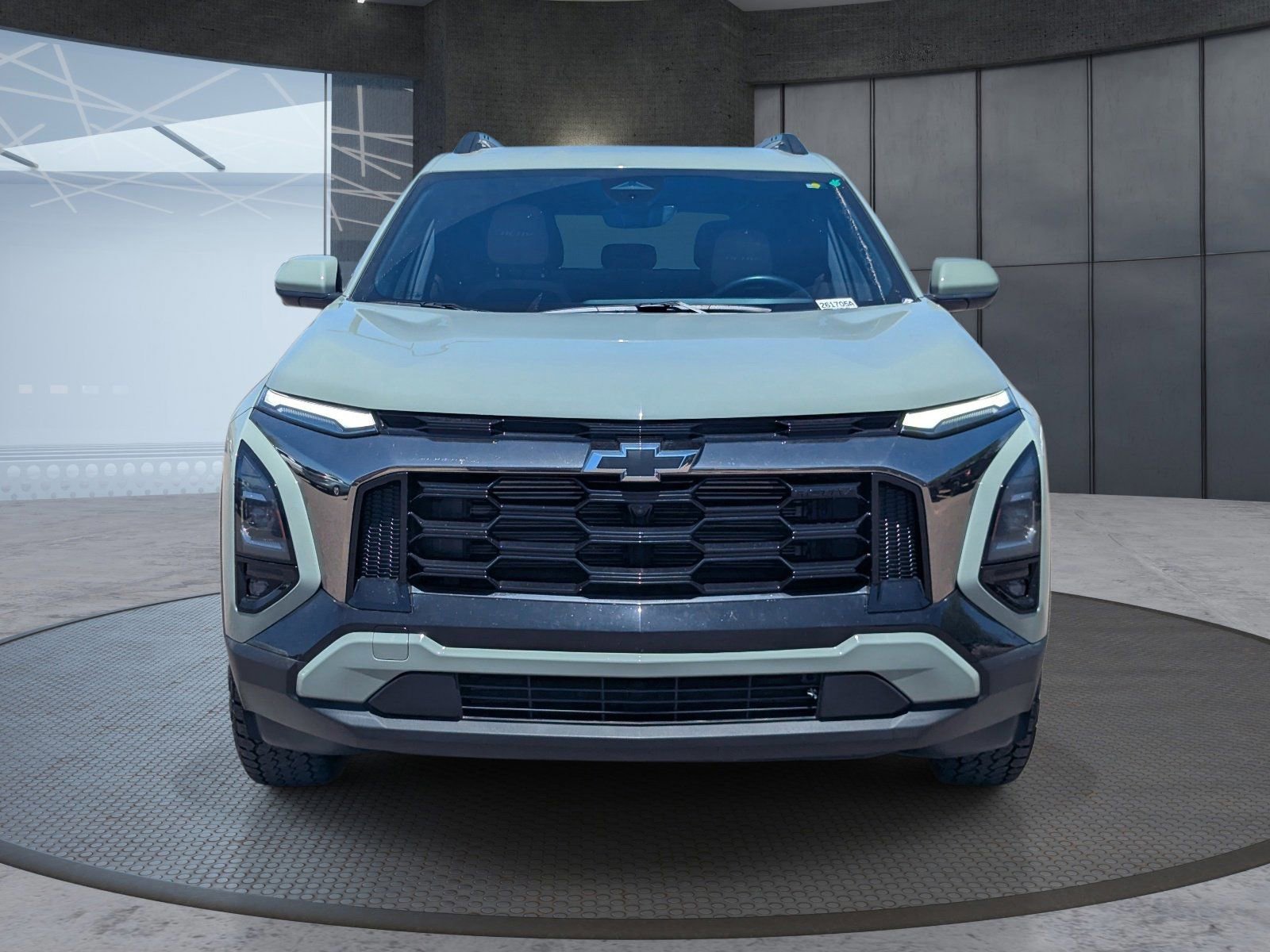 Certified 2025 Chevrolet Equinox ACTIV w/ Safety and Technology Package AWD/4WD image 9