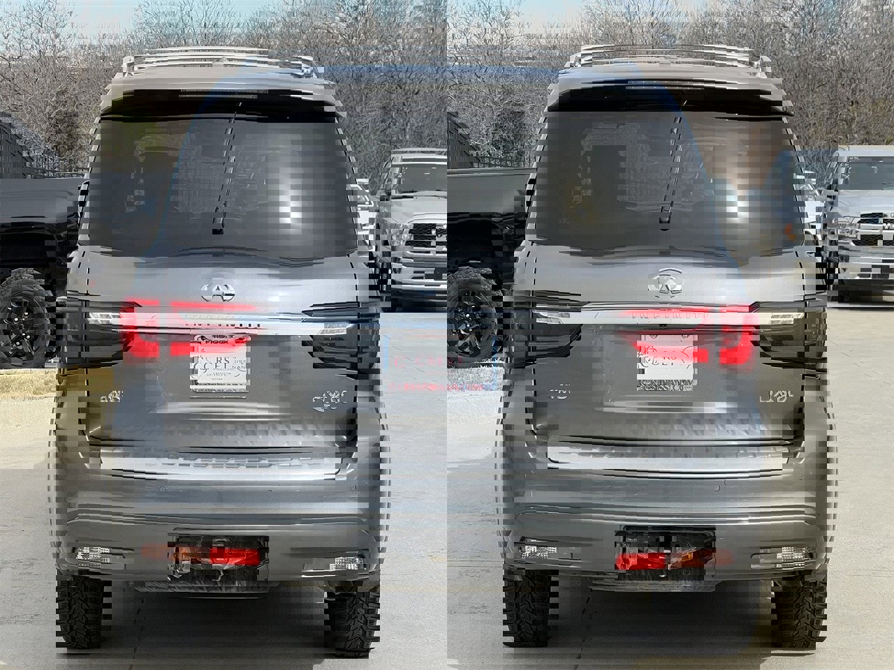 Used 2021 INFINITI QX80 Sensory w/ All-Season Package image 5