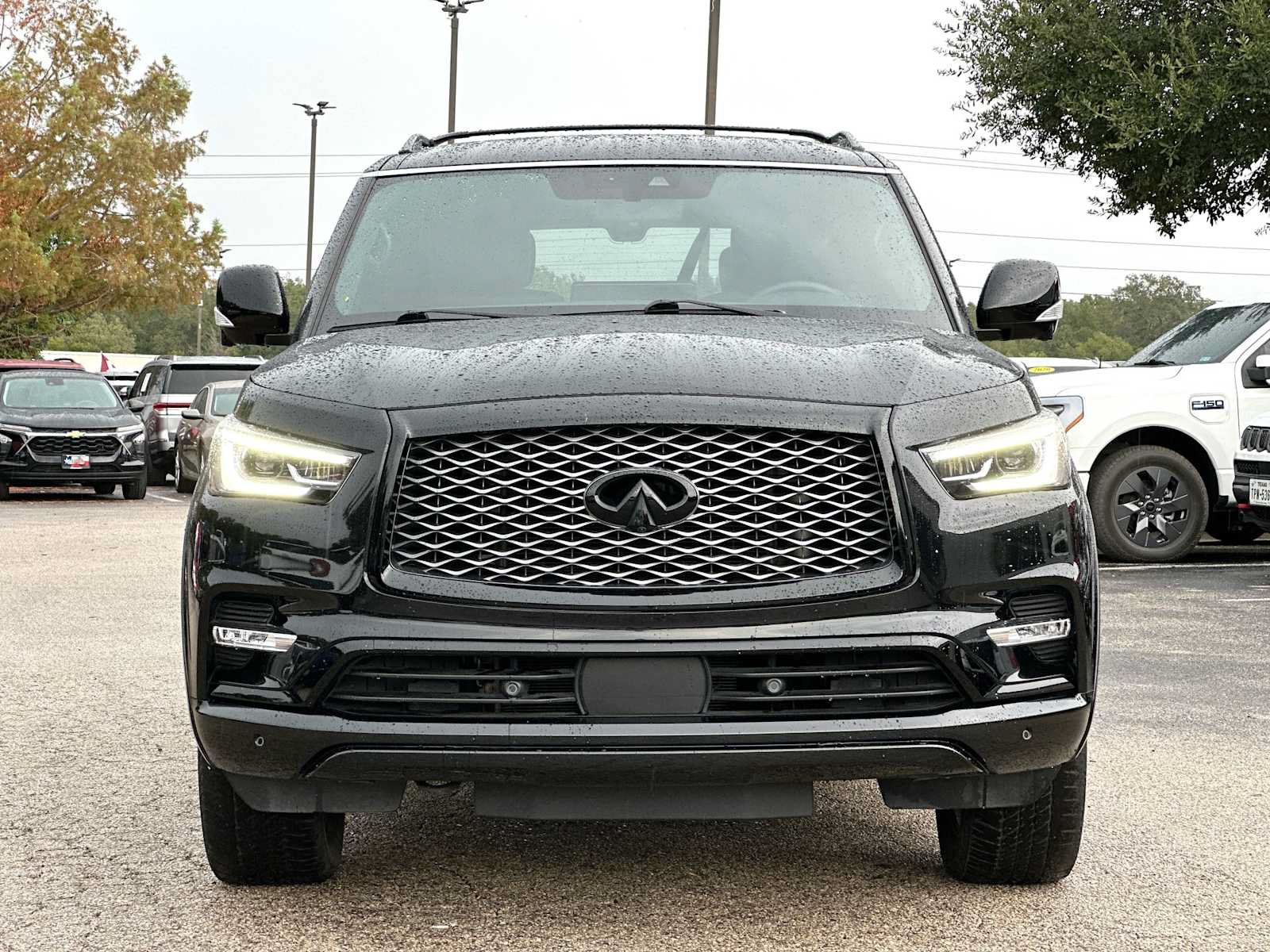 Used 2023 INFINITI QX80 Sensory w/ Cargo Package AWD/4WD image 10