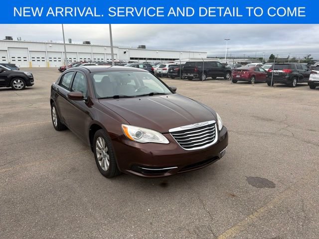 Used 2012 Chrysler 200 Touring w/ Cold Weather Group FWD image 5