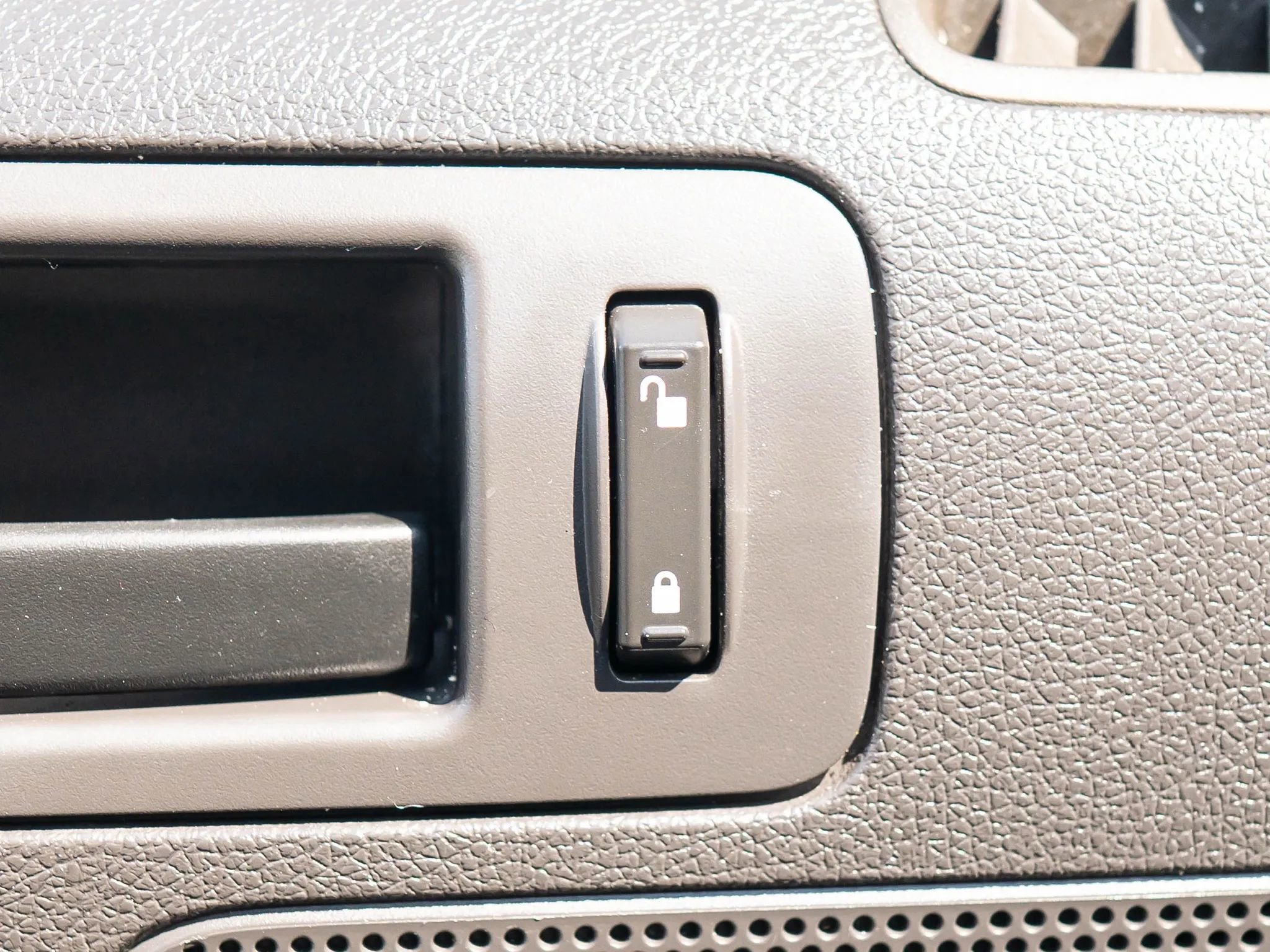 Used 2012 Ford Mustang GT w/ Brembo Brake Pkg image 28