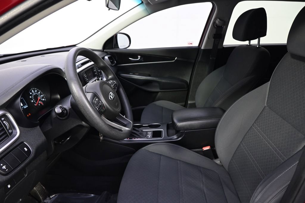 Used 2017 Kia Sorento LX image 13