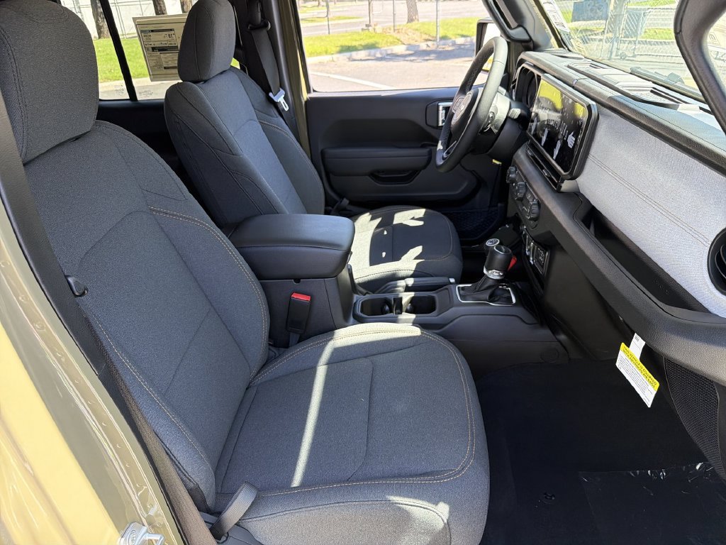 New 2026 Jeep Gladiator Sport AWD/4WD image 26