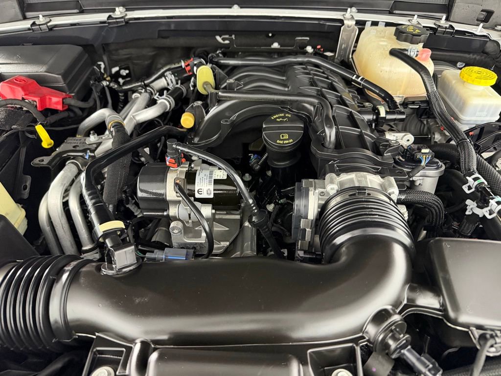 Used 2022 Jeep Wrangler Unlimited Sahara w/ LED Lighting Group image 36