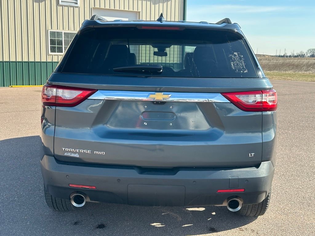 Used 2021 Chevrolet Traverse LT w/ LT Premium Package image 39
