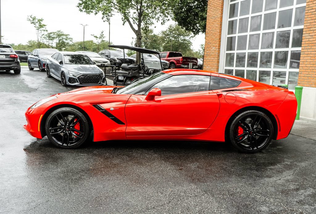 Used 2019 Chevrolet Corvette Stingray Coupe w/ 1LT RWD image 35