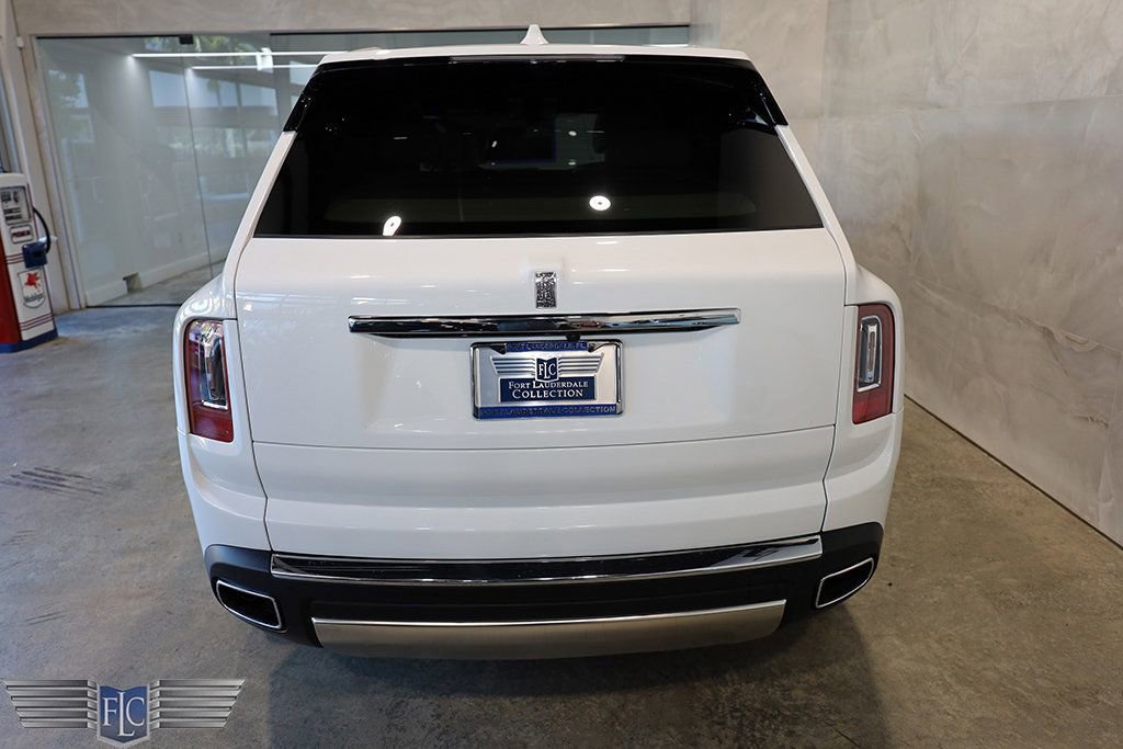 Used 2021 Rolls-Royce Cullinan image 8