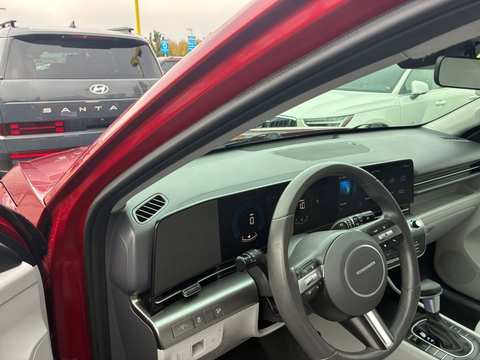 Used 2025 Hyundai Kona SEL image 34