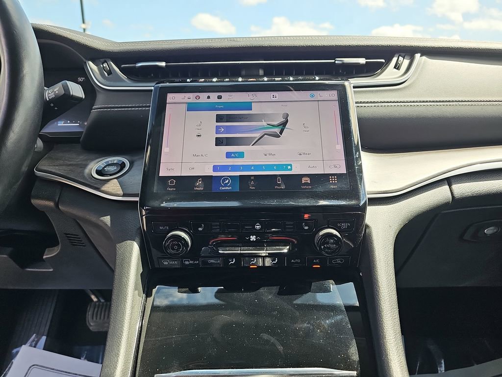 Used 2022 Jeep Grand Cherokee L Limited image 29