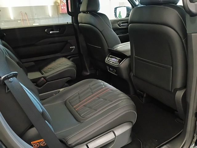 New 2026 Nissan Armada PRO-4X image 12