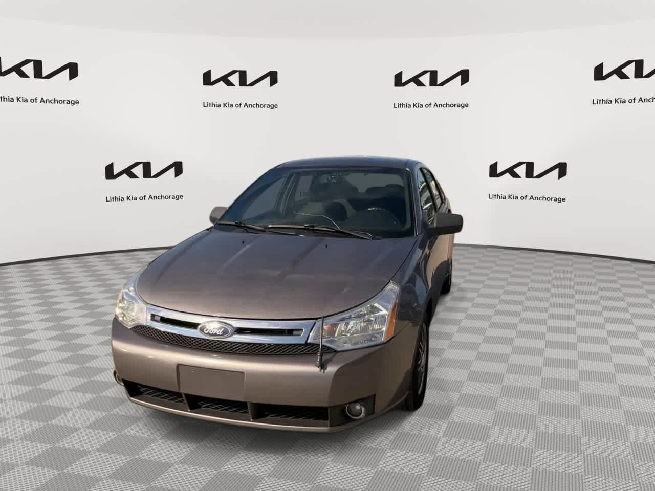 Used 2011 Ford Focus SE w/ 201A Rapid Spec Order Code FWD image 3