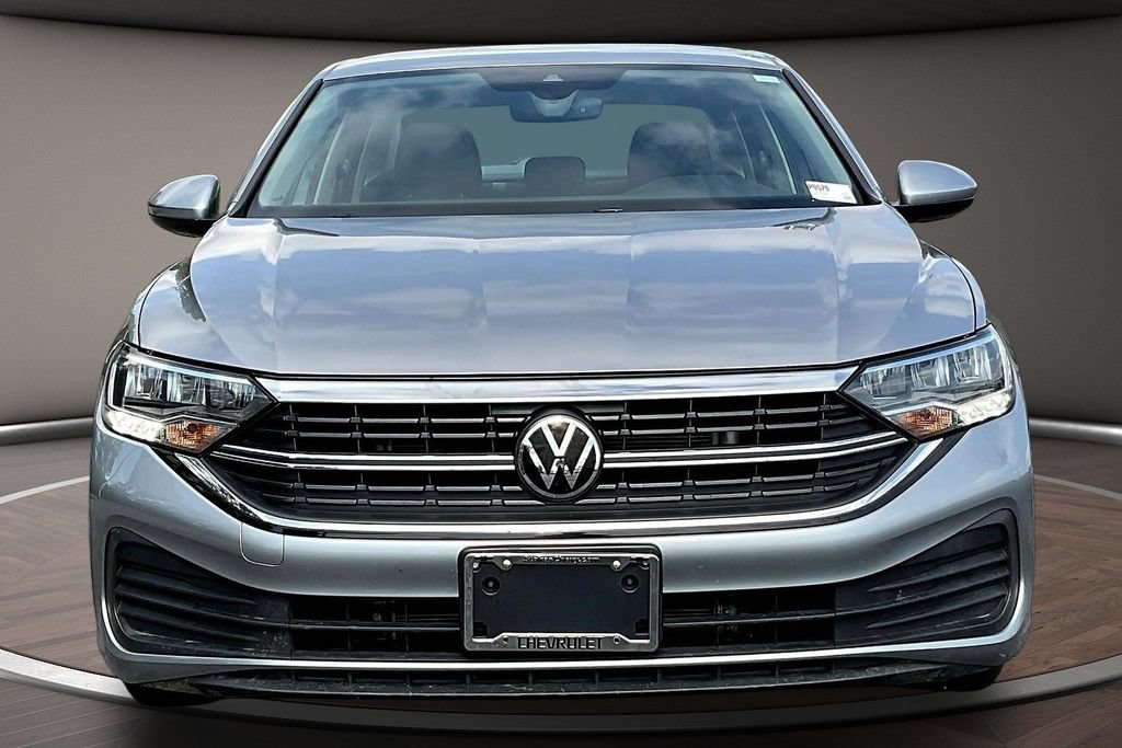 Used 2024 Volkswagen Jetta S FWD image 2
