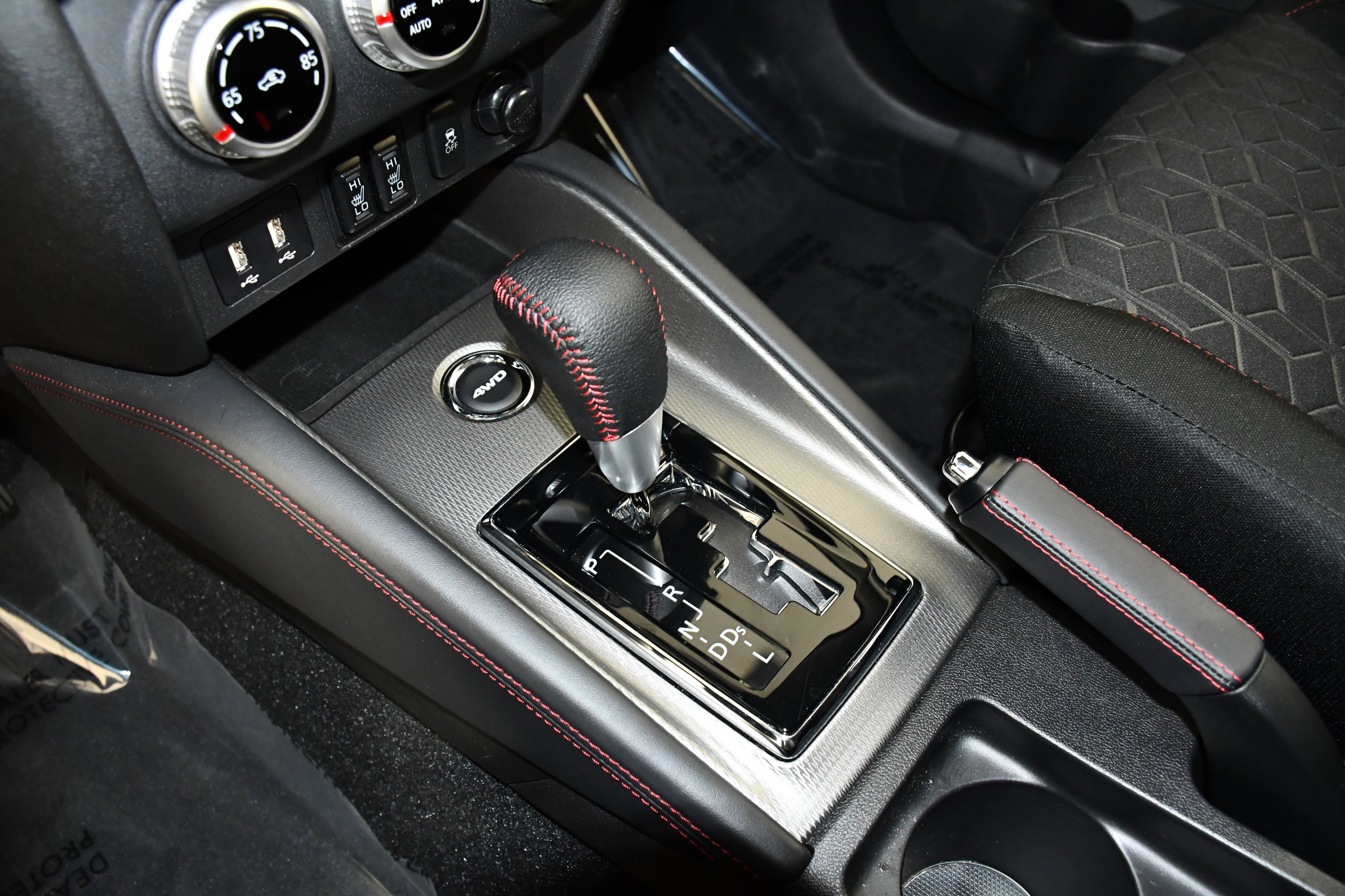 Used 2024 Mitsubishi Outlander Sport LE image 30