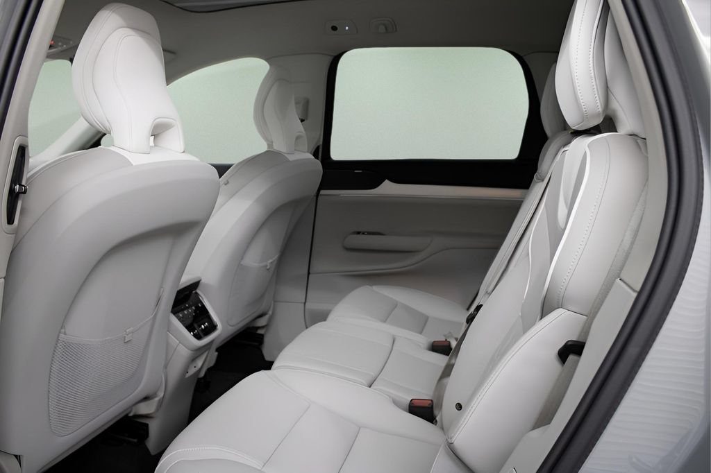 New 2025 Volvo EX90 Ultra AWD/4WD image 27
