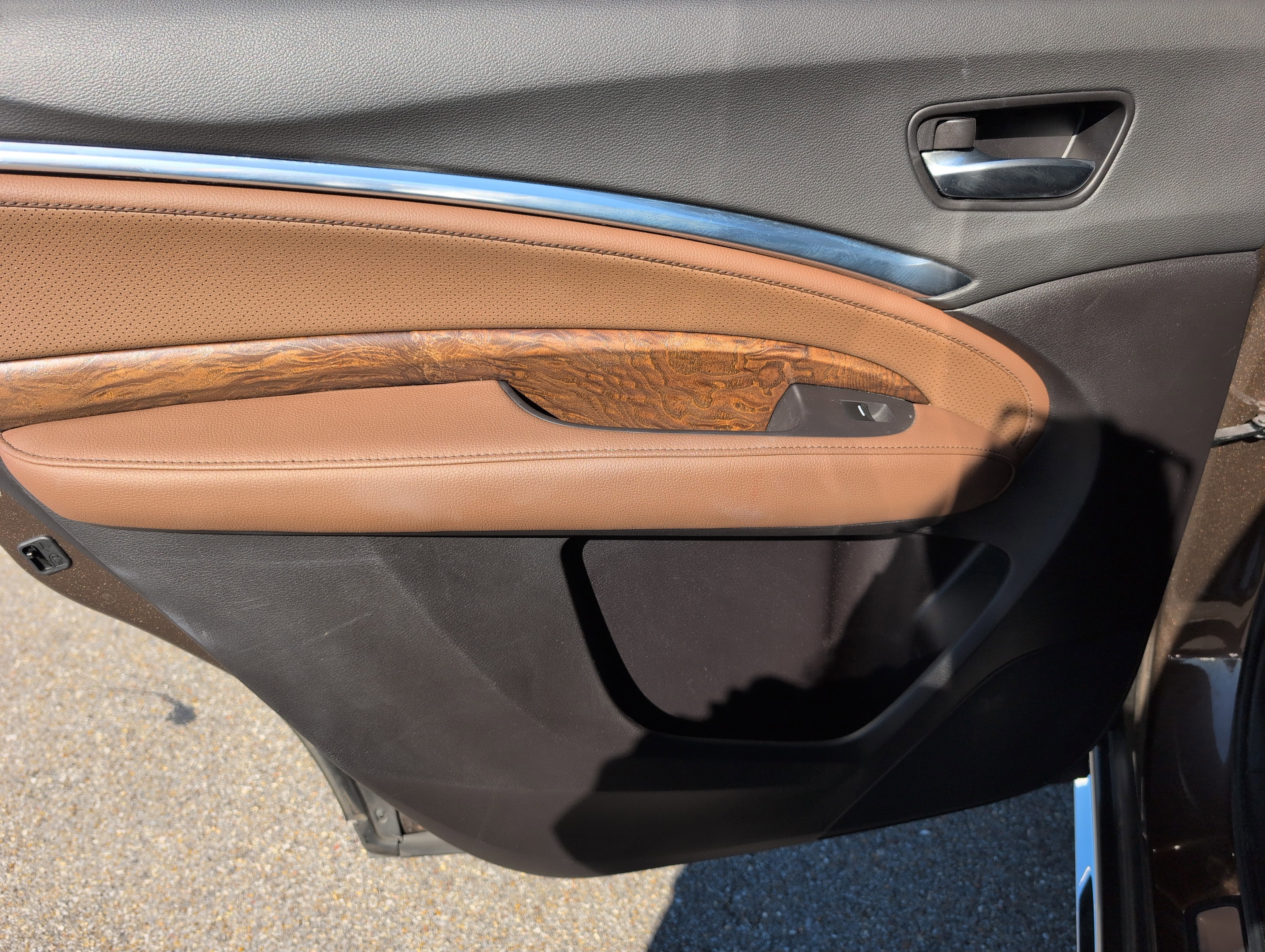 Used 2020 Acura MDX SH-AWD w/ Technology Package image 35