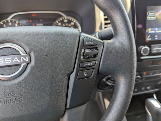 Used 2022 Nissan Frontier SV w/ Technology Package image 12