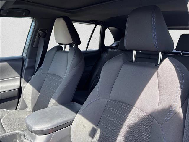 Used 2022 Toyota RAV4 SE w/ Convenience Package AWD/4WD image 15