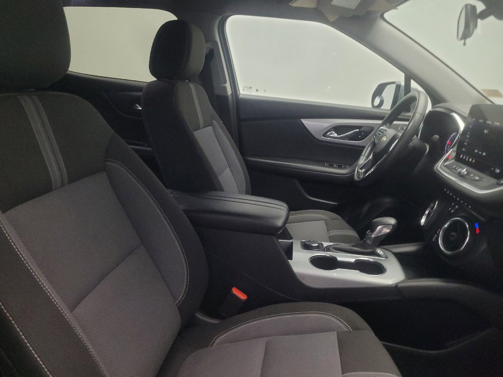 Used 2023 Chevrolet Blazer LT FWD image 21