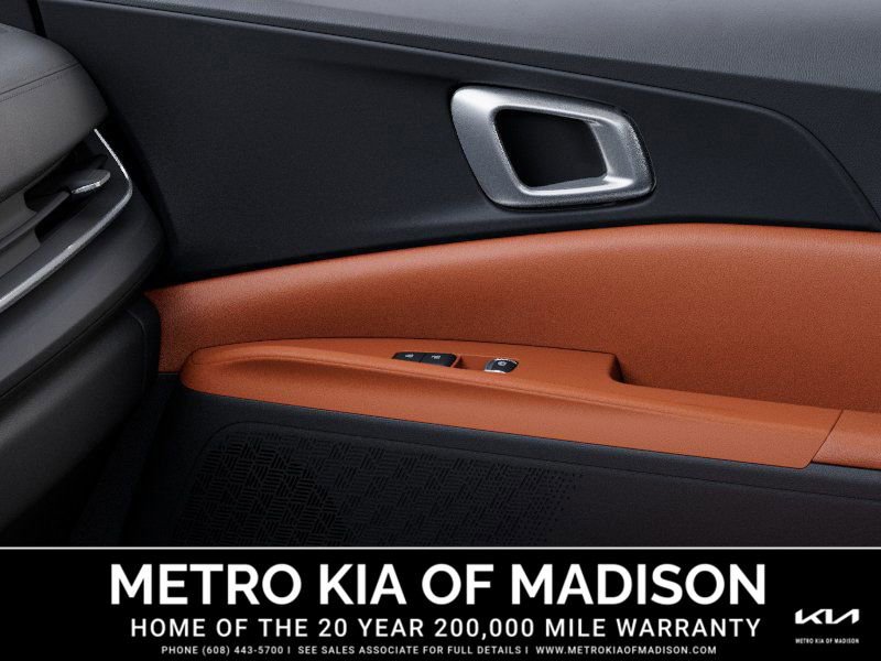 New 2026 Kia Carnival EX image 25