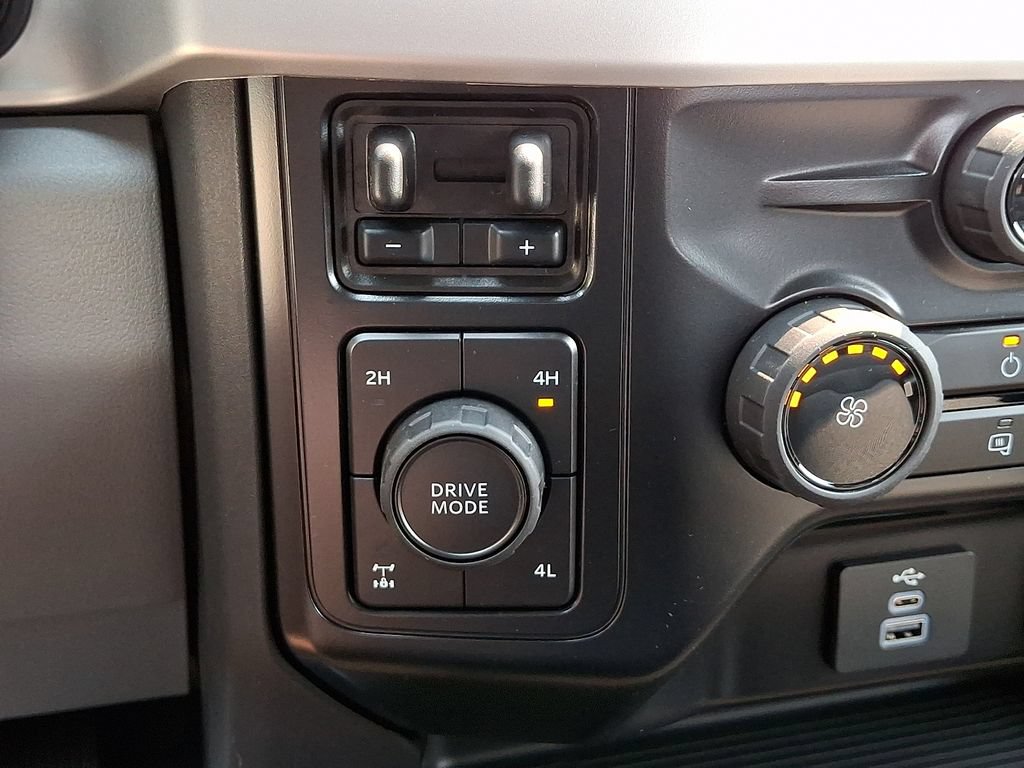 New 2026 Ford F250 XL w/ STX Appearance Package AWD/4WD image 16