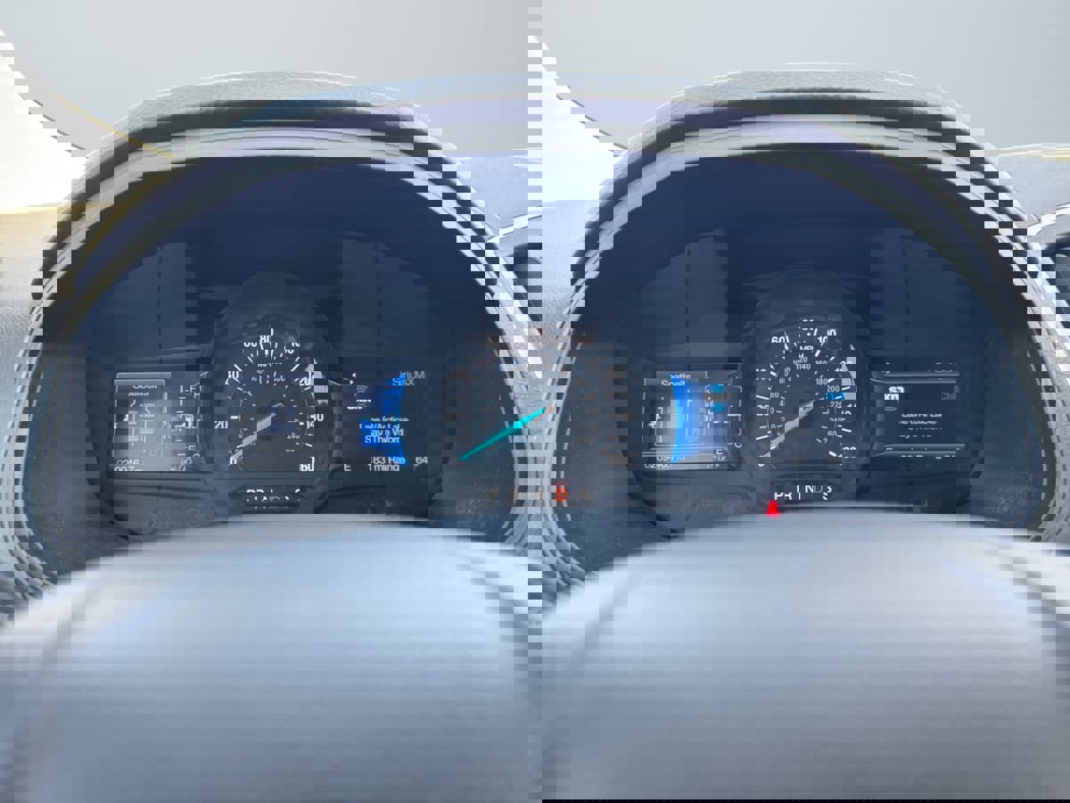 Used 2024 Ford Edge SEL image 13