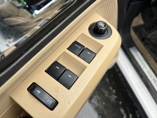 Used 2010 Ford Edge Limited image 20