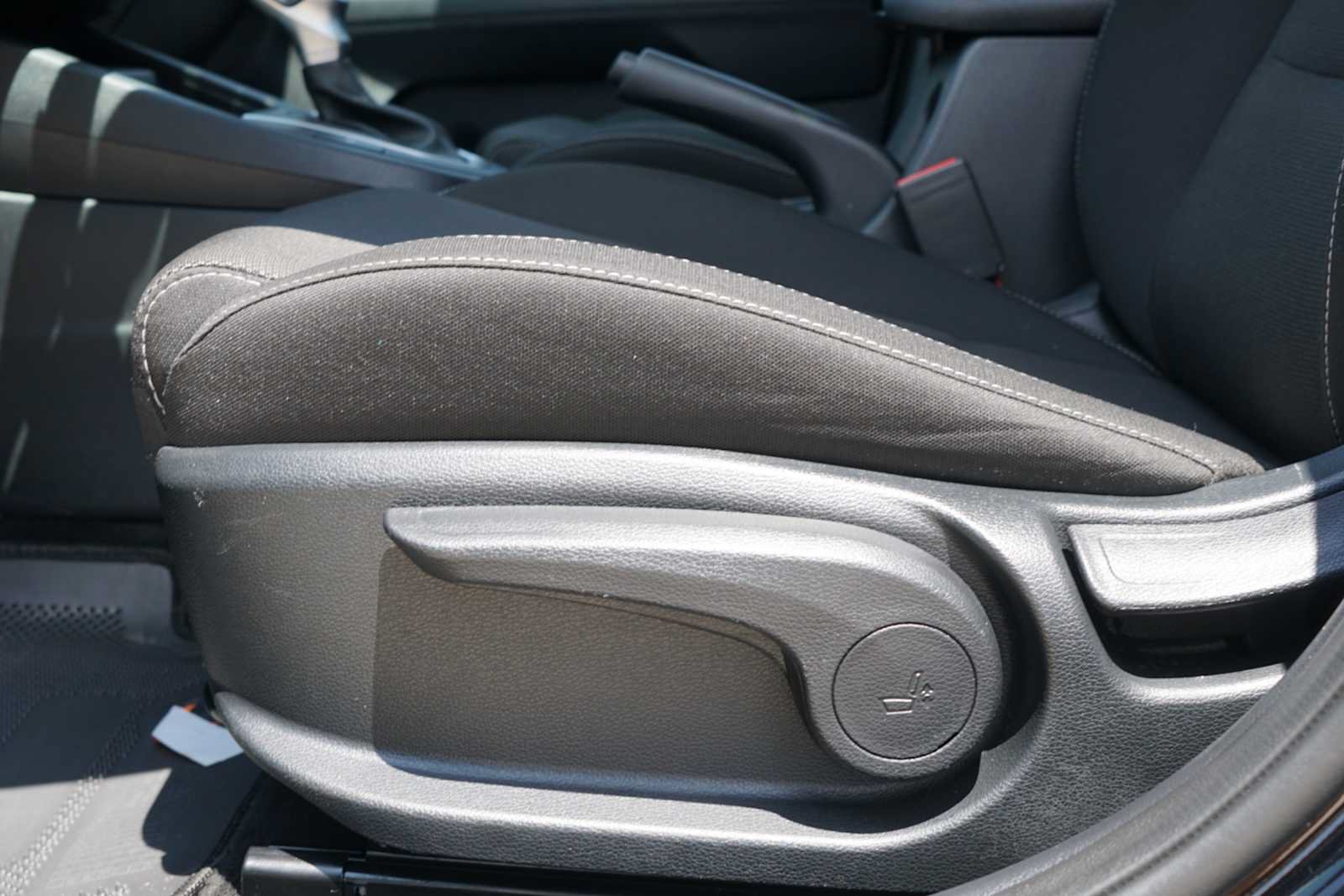 Certified 2024 Kia Forte LXS FWD image 19