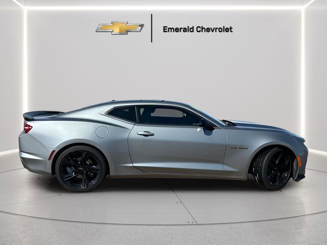 Used 2023 Chevrolet Camaro LT RWD image 5