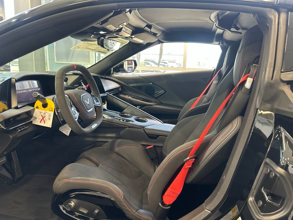 New 2027 Chevrolet Corvette Z06 RWD image 8