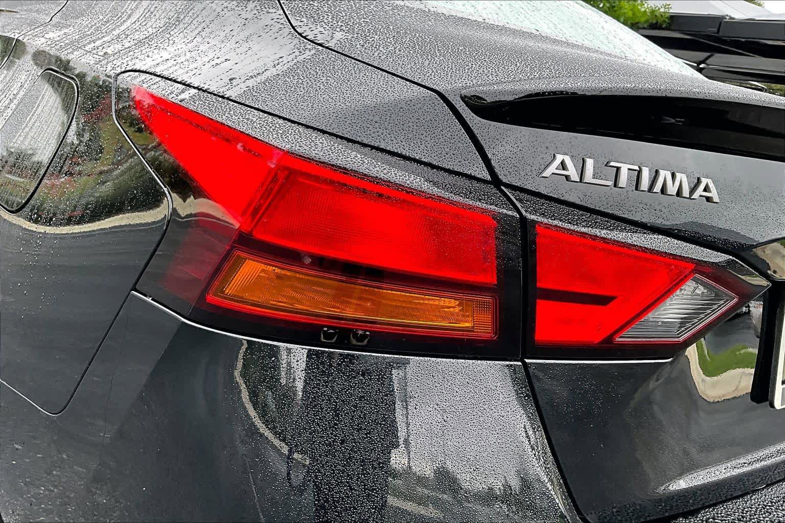 New 2026 Nissan Altima 2.5 SV FWD image 14