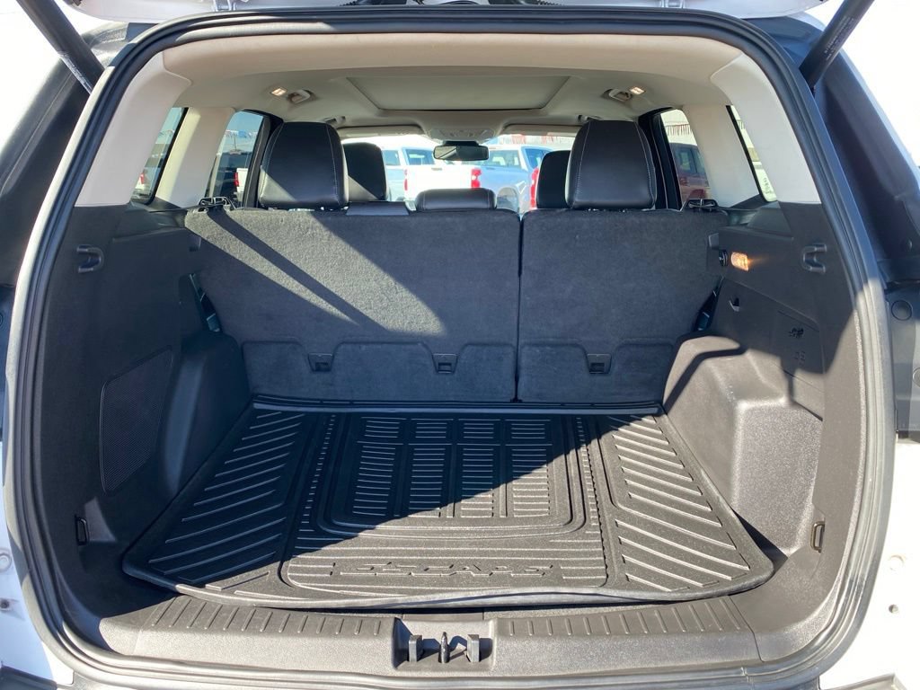 Used 2019 Ford Escape Titanium FWD image 27