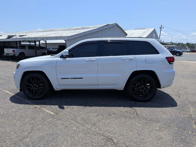 Used 2021 Jeep Grand Cherokee Laredo X RWD image 7