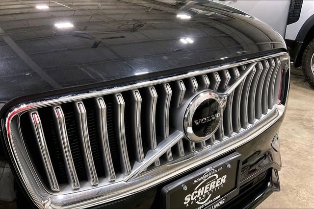 Certified 2024 Volvo XC90 B6 Ultimate w/ Protection Package Premier image 32
