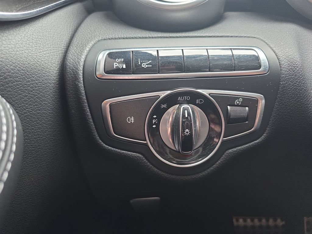Used 2016 Mercedes-Benz C 63 AMG S image 40