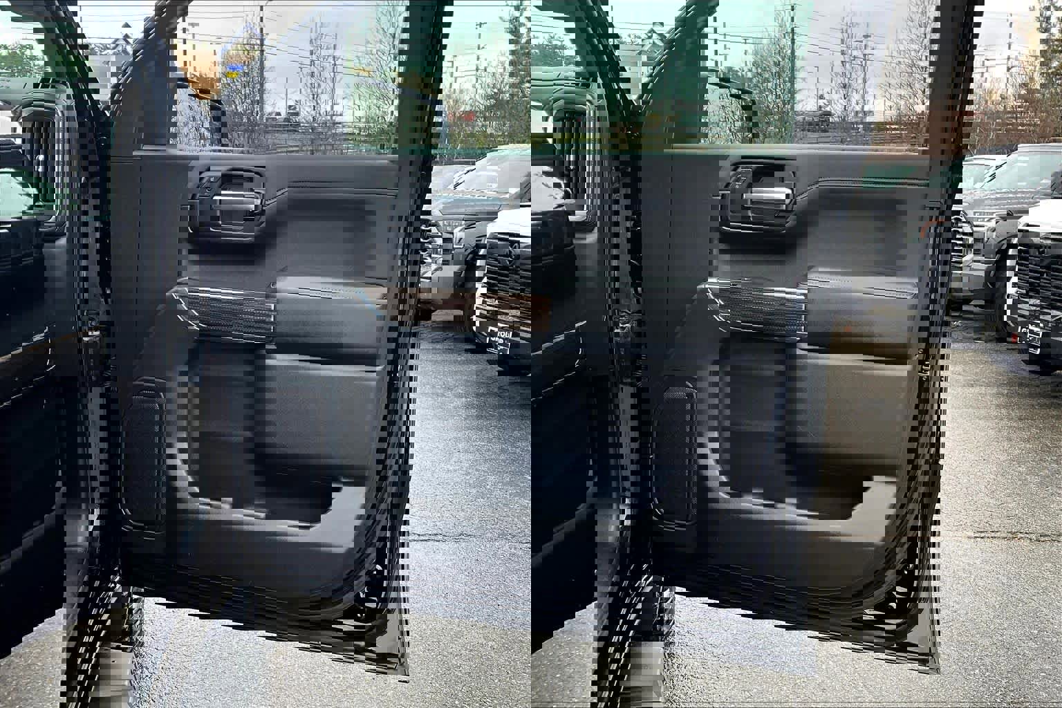 Used 2021 Chevrolet Silverado 1500 LT Trail Boss AWD/4WD image 21