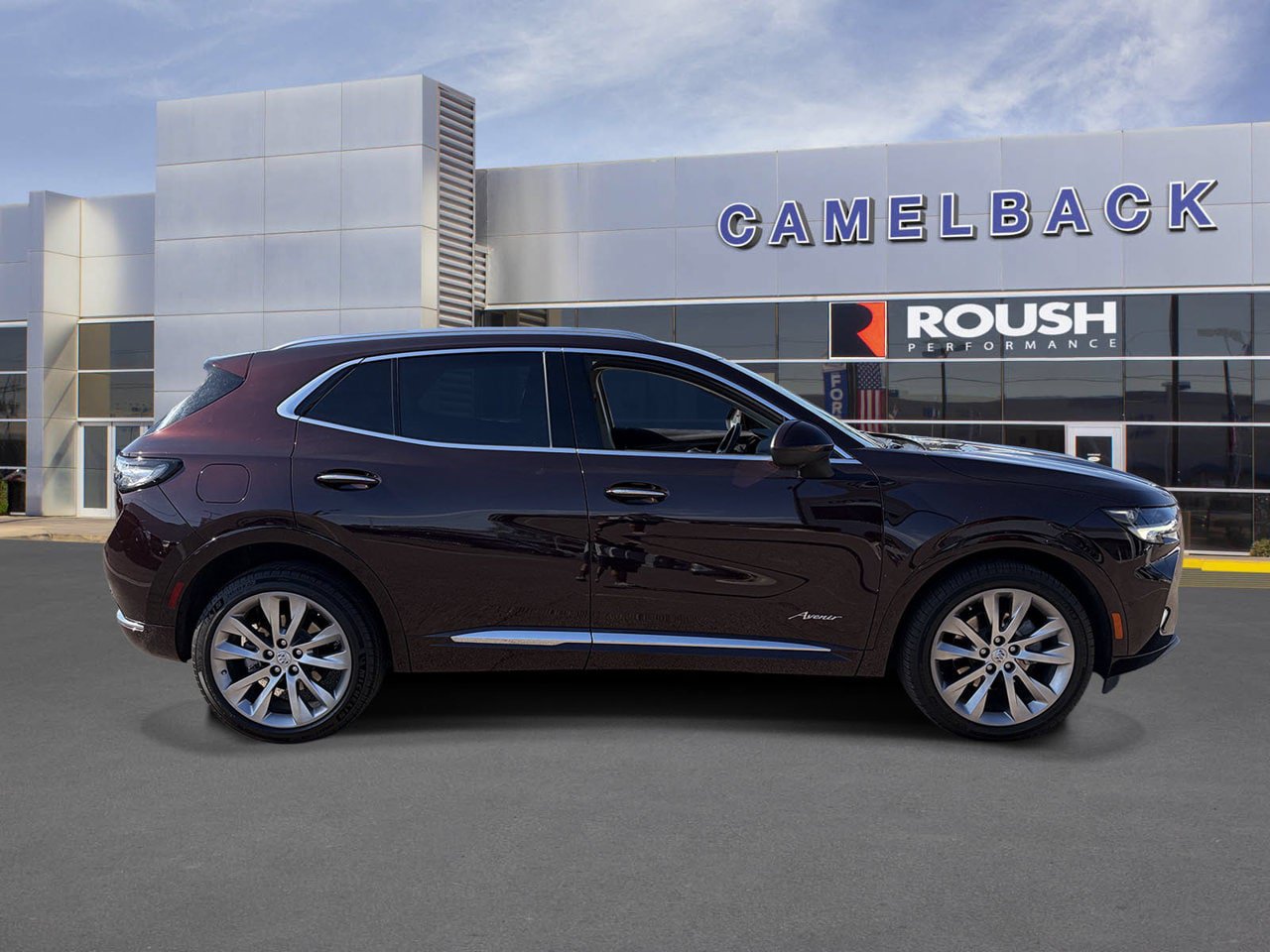 Used 2022 Buick Envision Avenir w/ Technology Package II FWD image 7