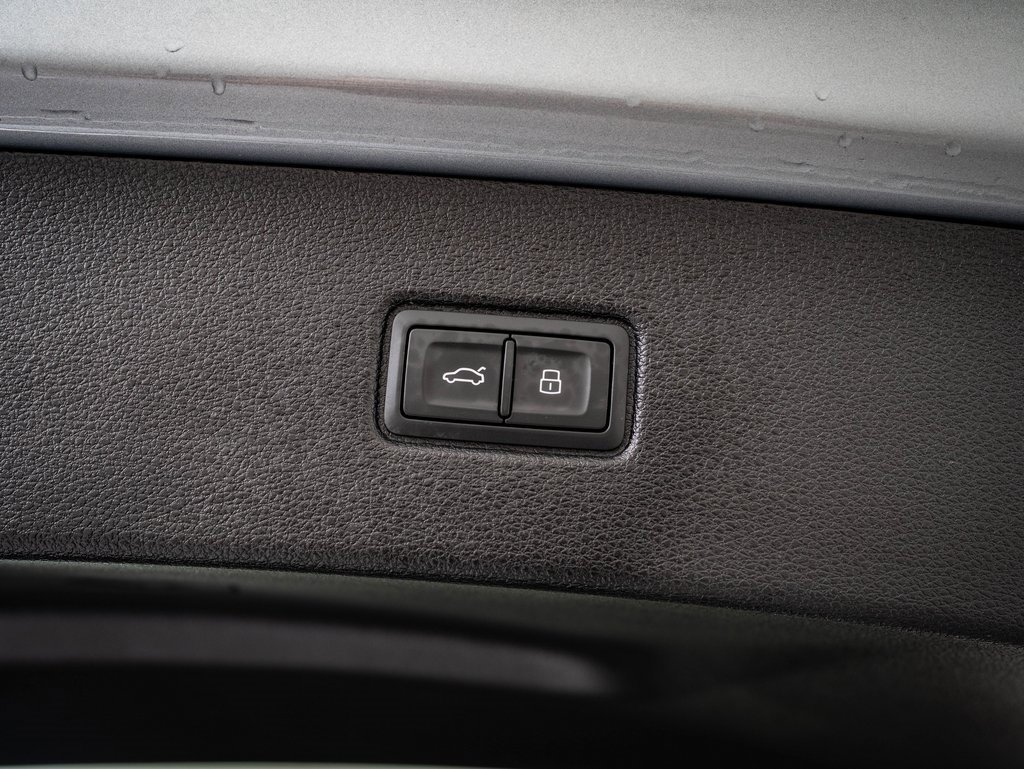 Used 2024 Audi Q7 3.0T Premium Plus image 18