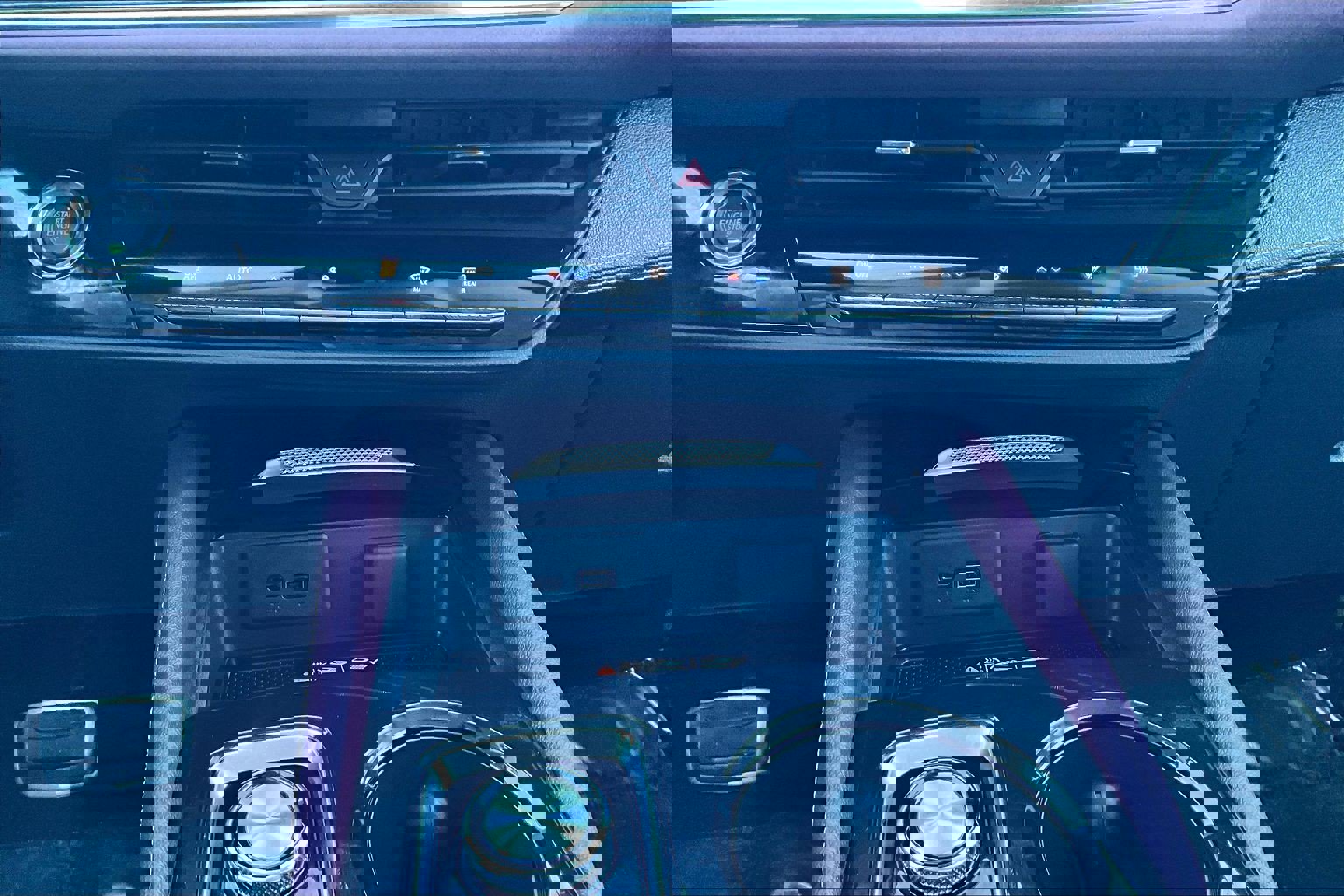 Used 2024 Buick Envision Sport Touring image 16