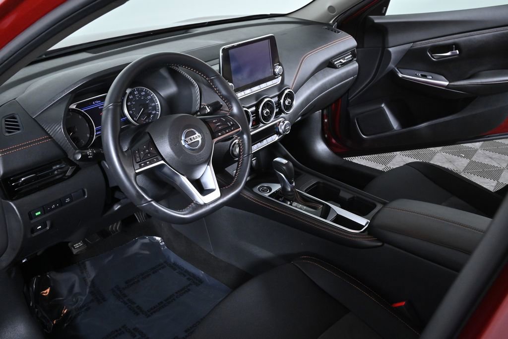 Certified 2022 Nissan Sentra SR w/ Electronics Package image 14