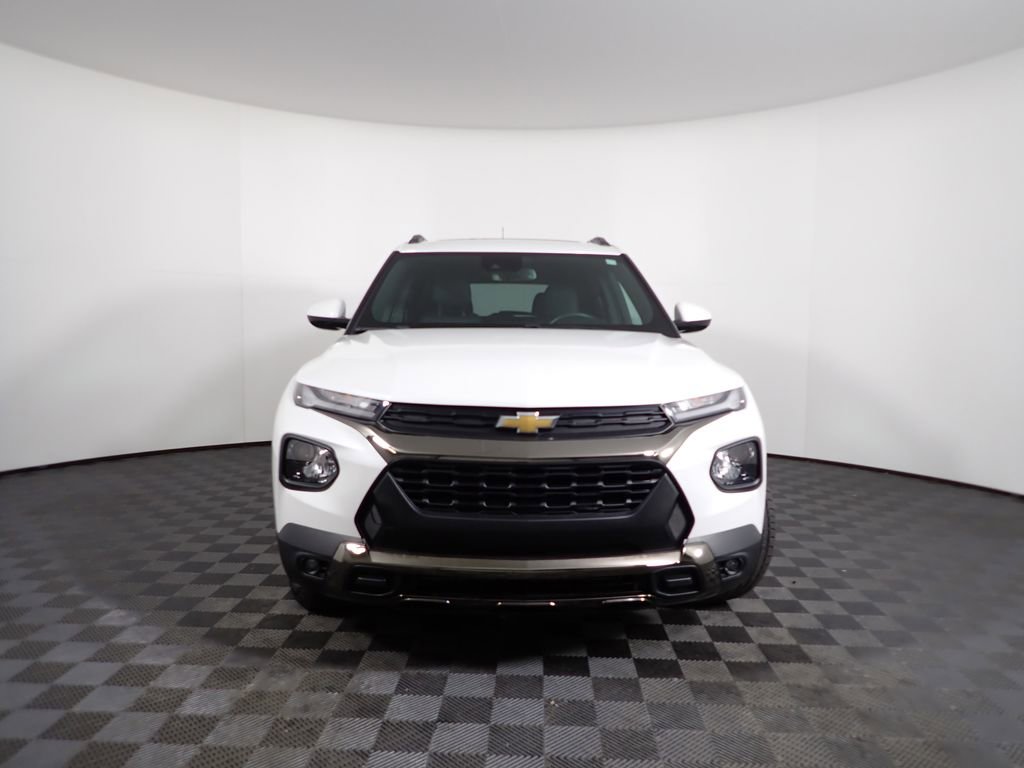 Used 2023 Chevrolet TrailBlazer ACTIV w/ Sun and Liftgate Package image 8