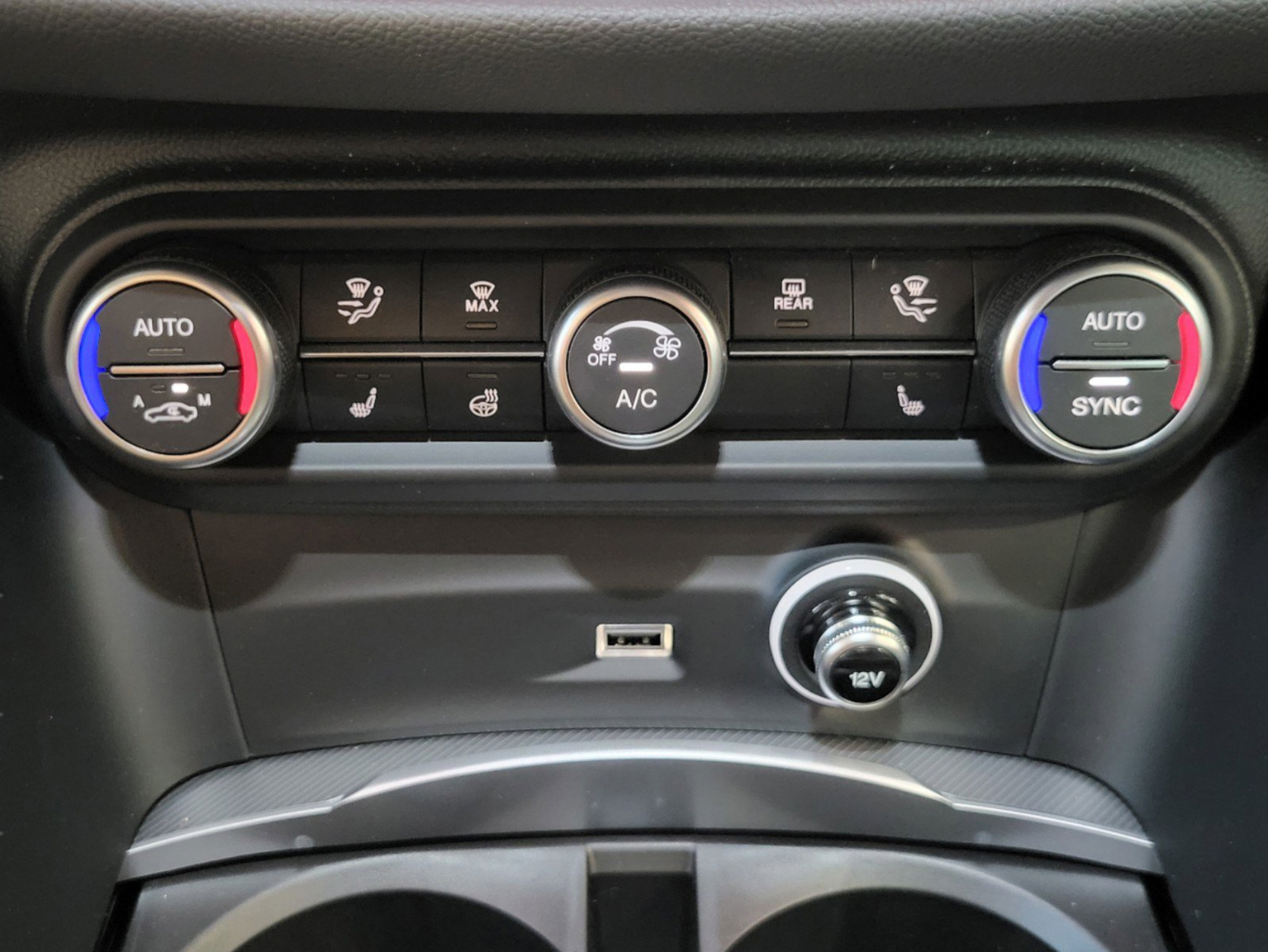 New 2025 Alfa Romeo Stelvio Sprint AWD/4WD image 56