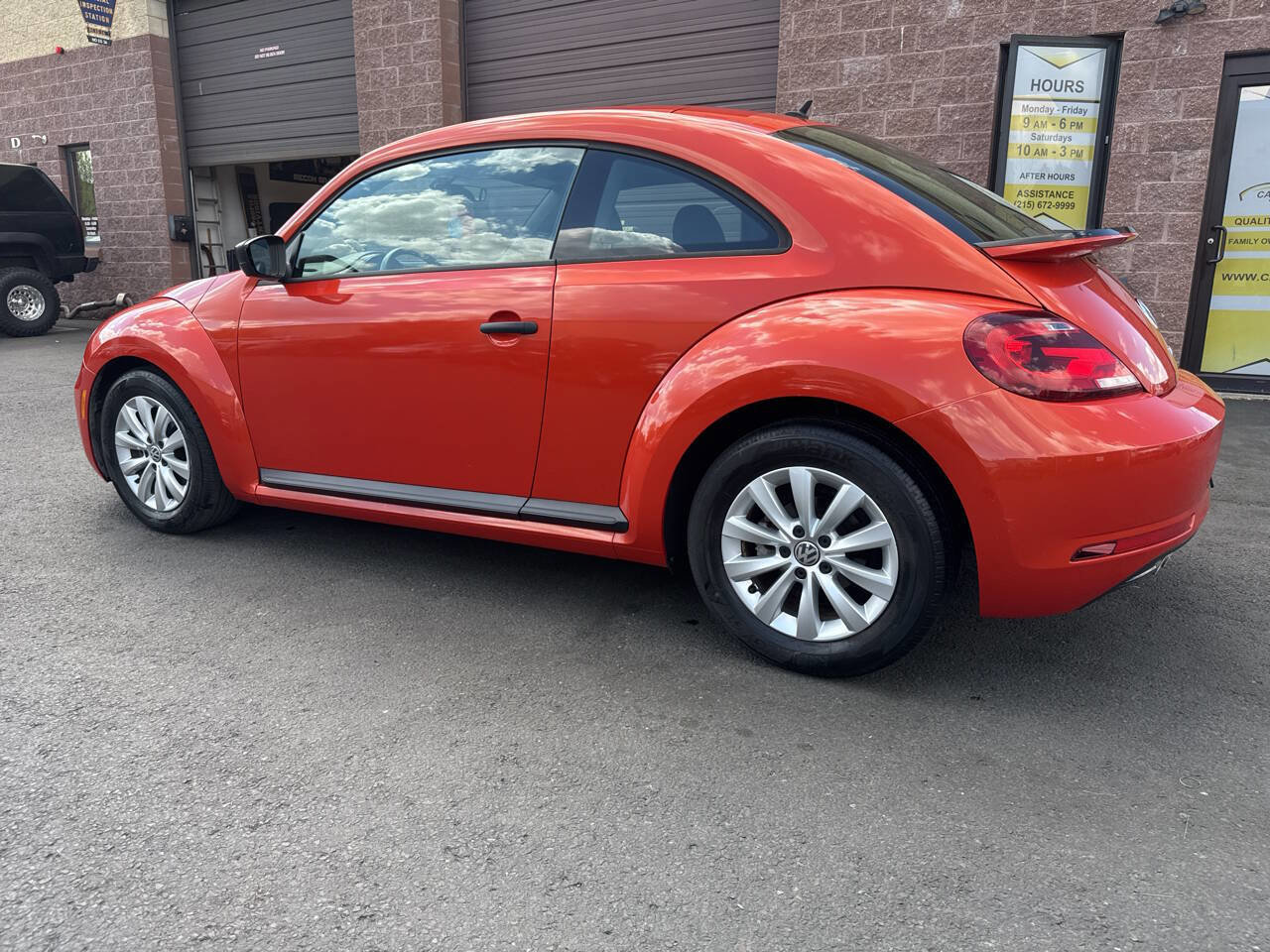 Used 2017 Volkswagen Beetle 1.8T Classic FWD image 20